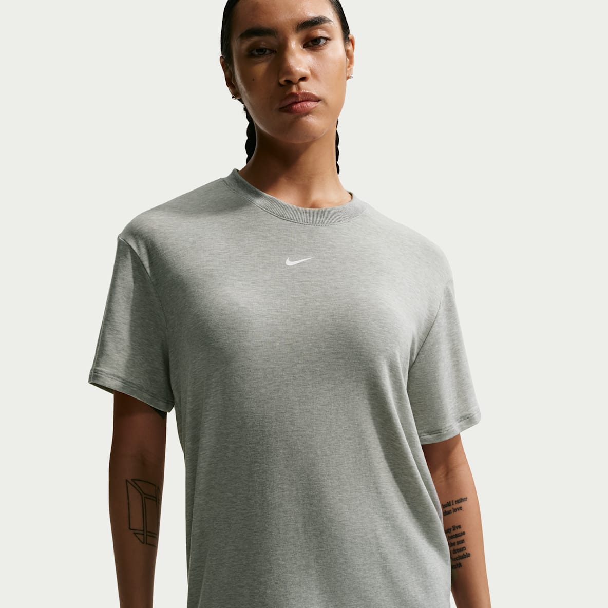 Nike One Relaxed Top a manica corta Dri-FIT – Donna