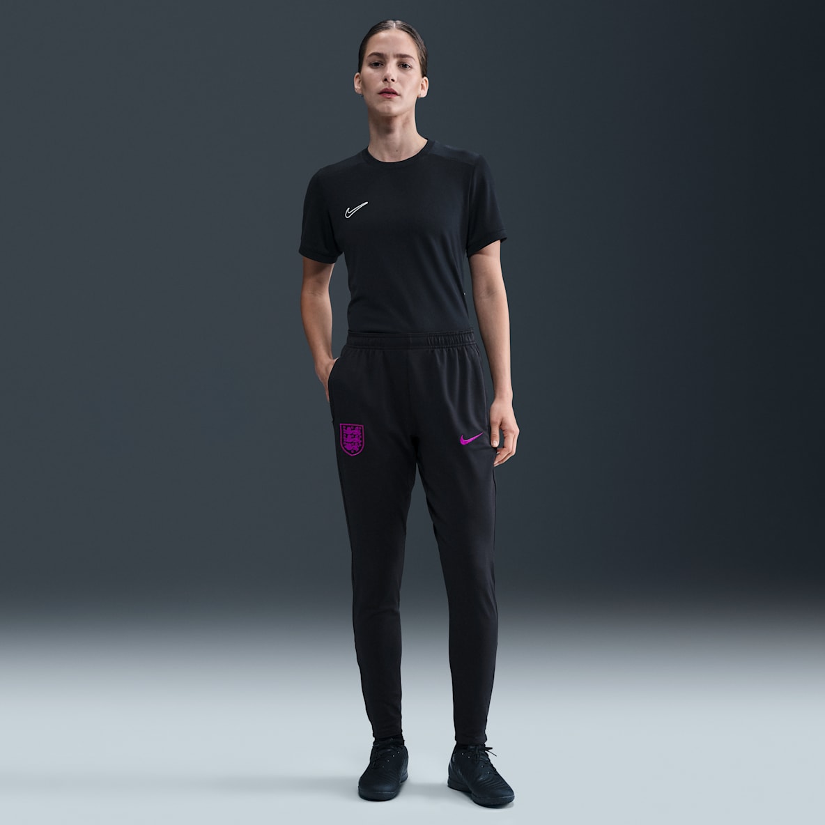 Engeland Strike Engeland Strike Nike Dri-FIT knit voetbalbroek voor dames