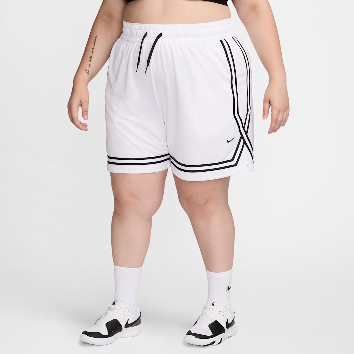 Nike Crossover Women's Dri-FIT 7" Basketball Shorts (Plus Size)