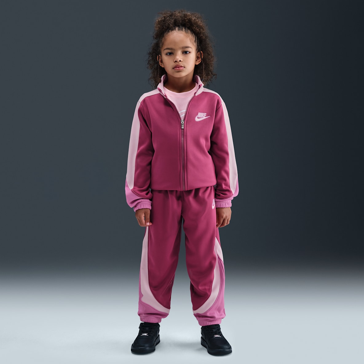 Nike Nike Σετ δύο τεμαχίων Propus με χρωματικές αντιθέσεις για μικρά παιδιά