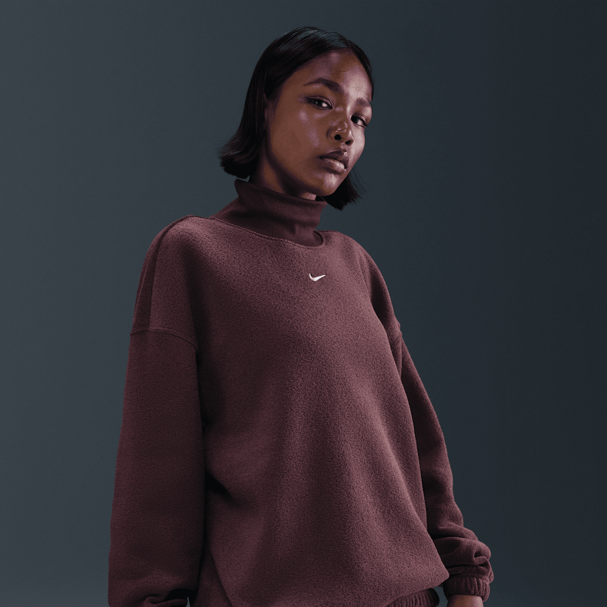 Nike Sportswear Phoenix Plush Nike Sportswear Phoenix Plush Oversized top met opstaande kraag van zachte fleece voor dames