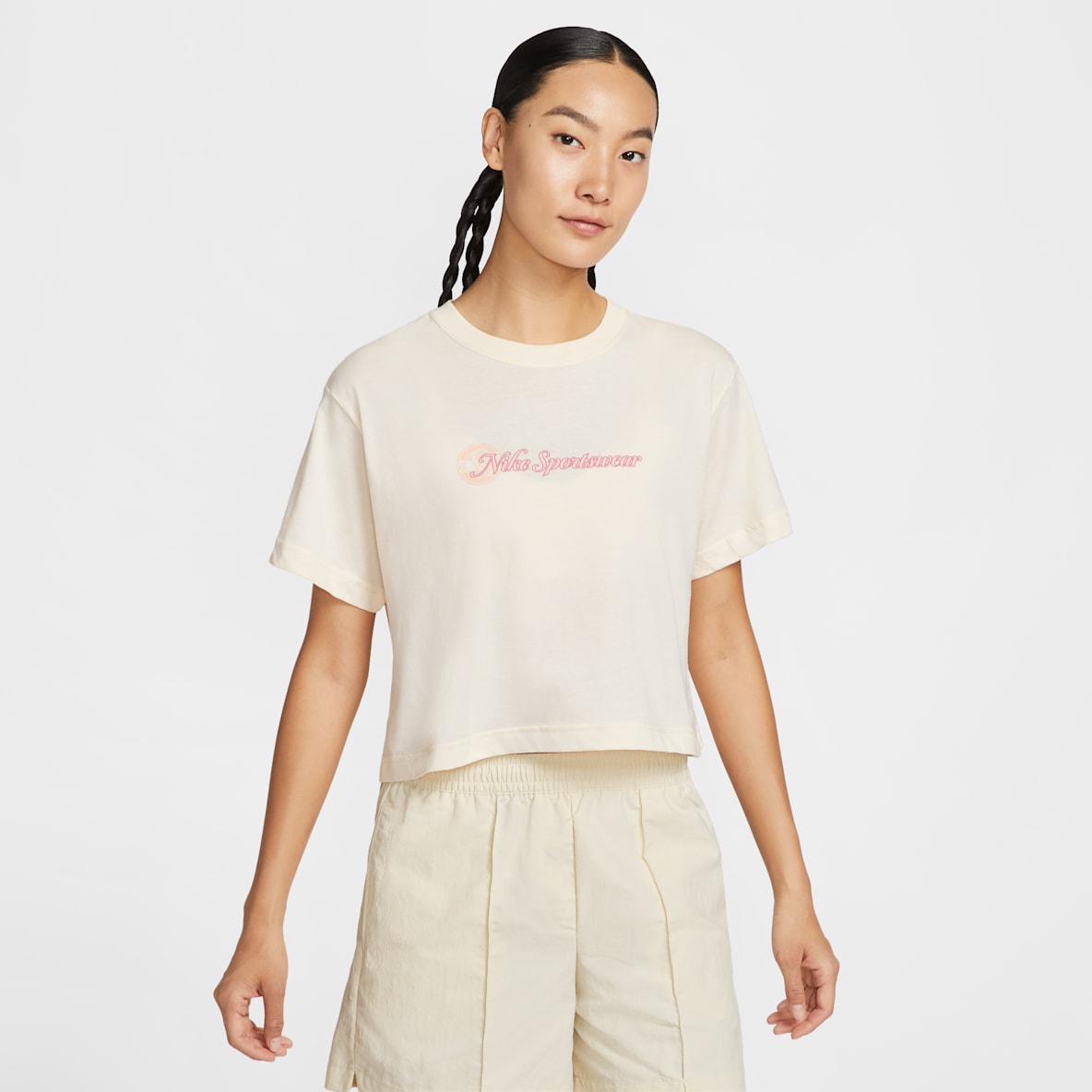 Nike Sportswear Club Women's Loose Cropped T-Shirt