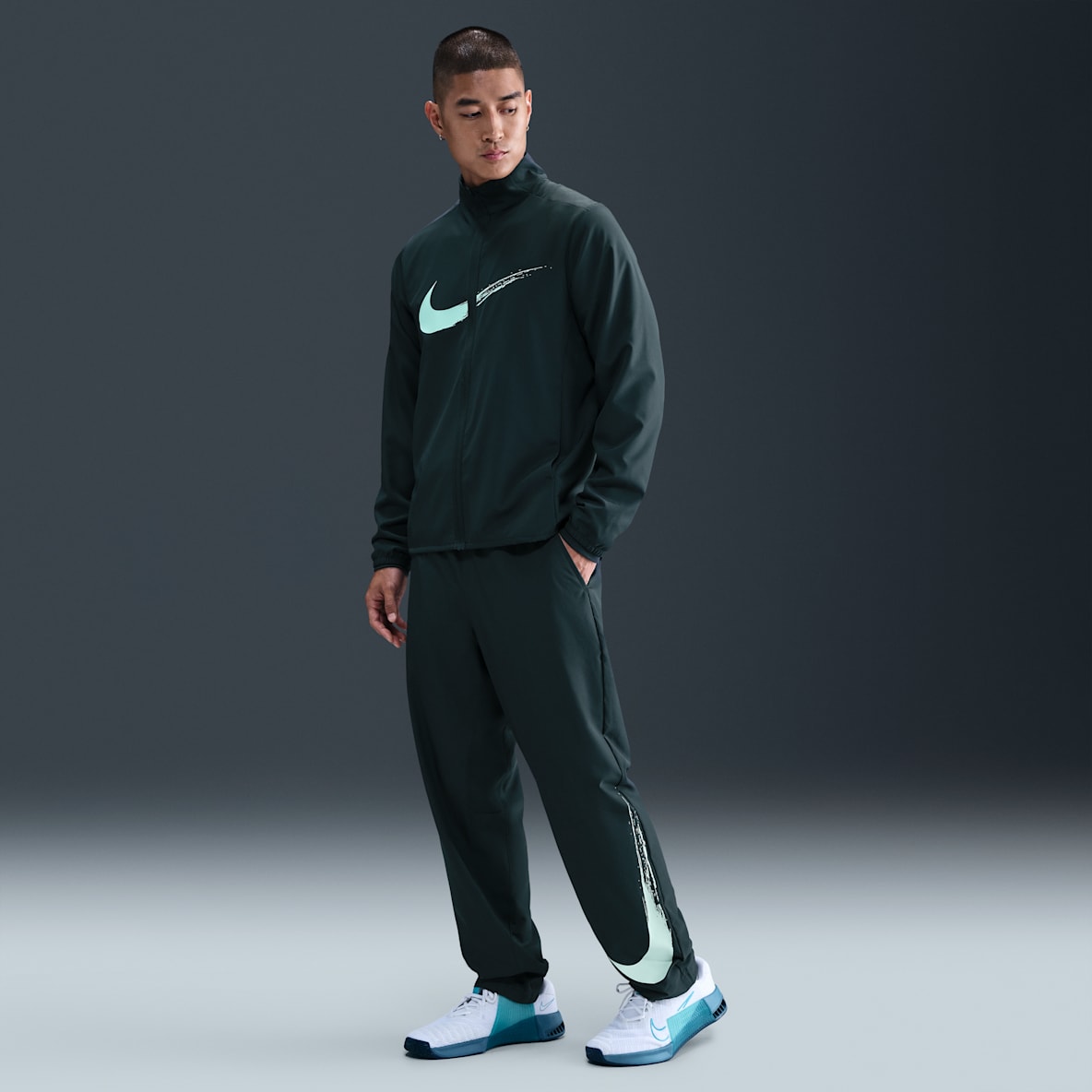 Nike Form Men's Dri-FIT Open-Hem Versatile Pants