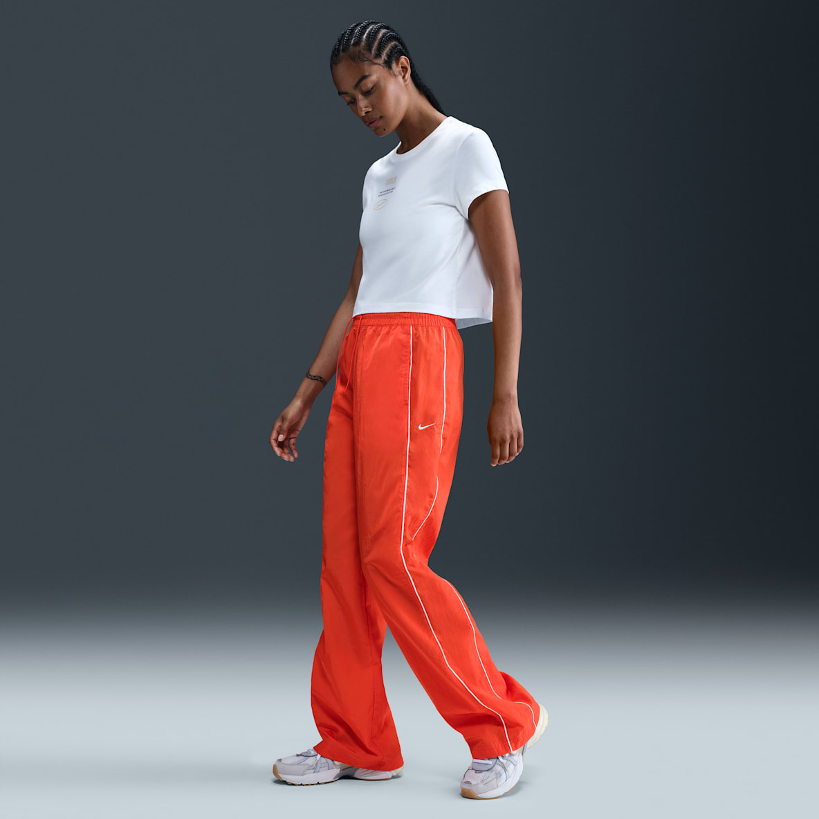 Nike Windrunner Nike Windrunner Women's High-Waisted Woven Open-Hem Pants