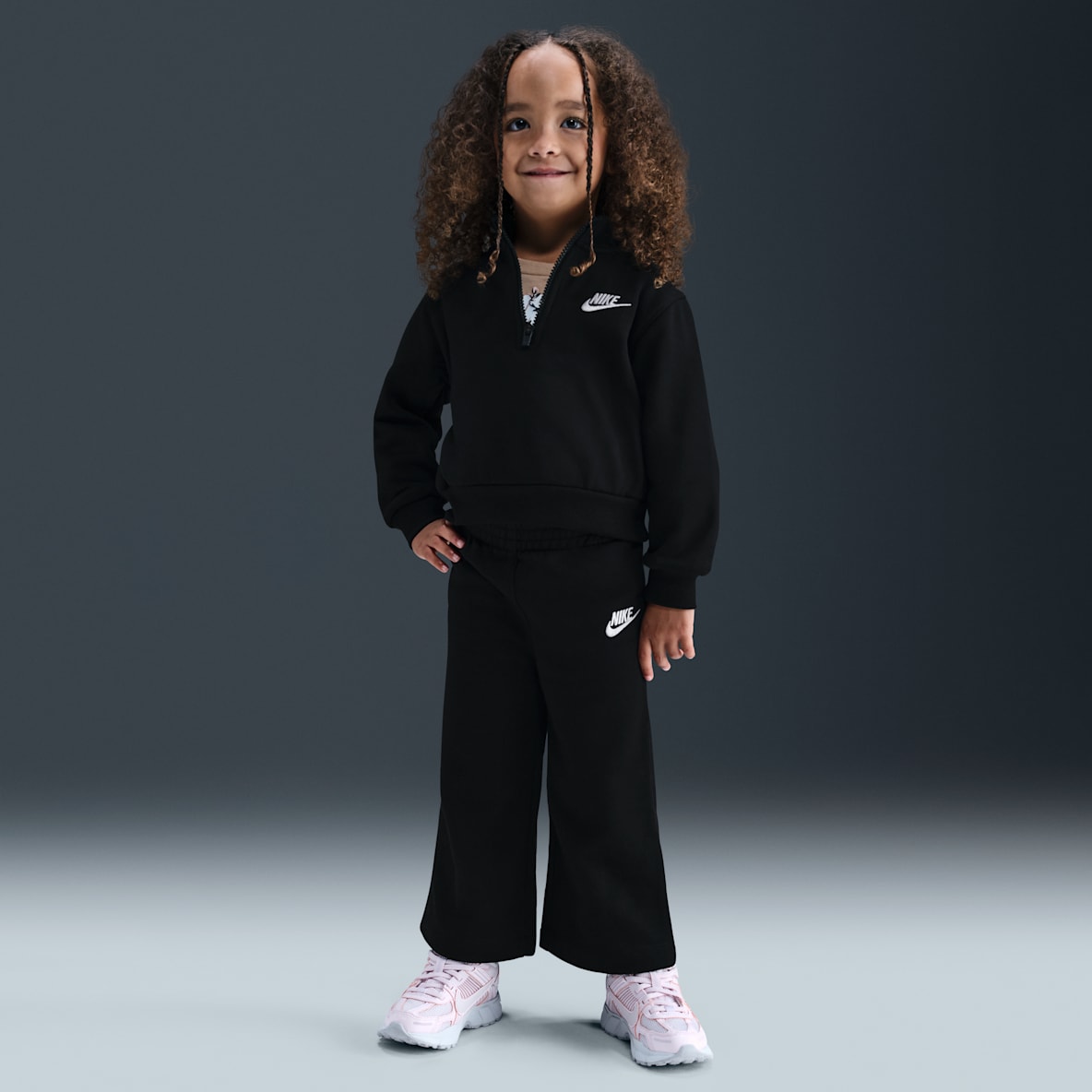 Nike Nike Conjunto de 2 piezas Club Fleece de piernas abiertas extendidas infantil