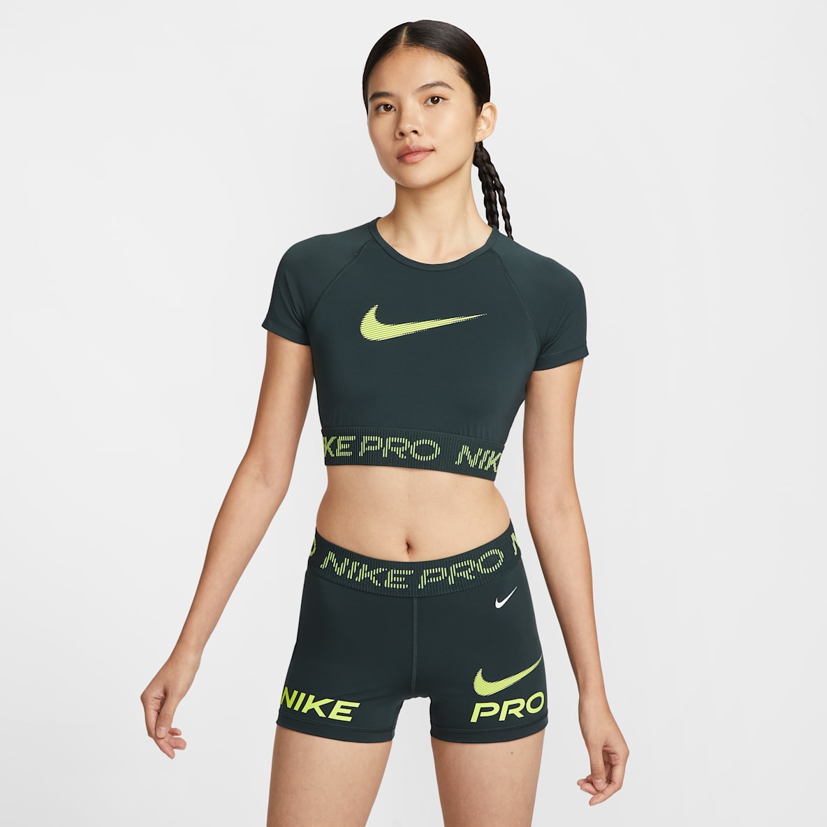 Nike Pro Nike Pro Women's Dri-FIT Short-Sleeve Cropped Graphic Top