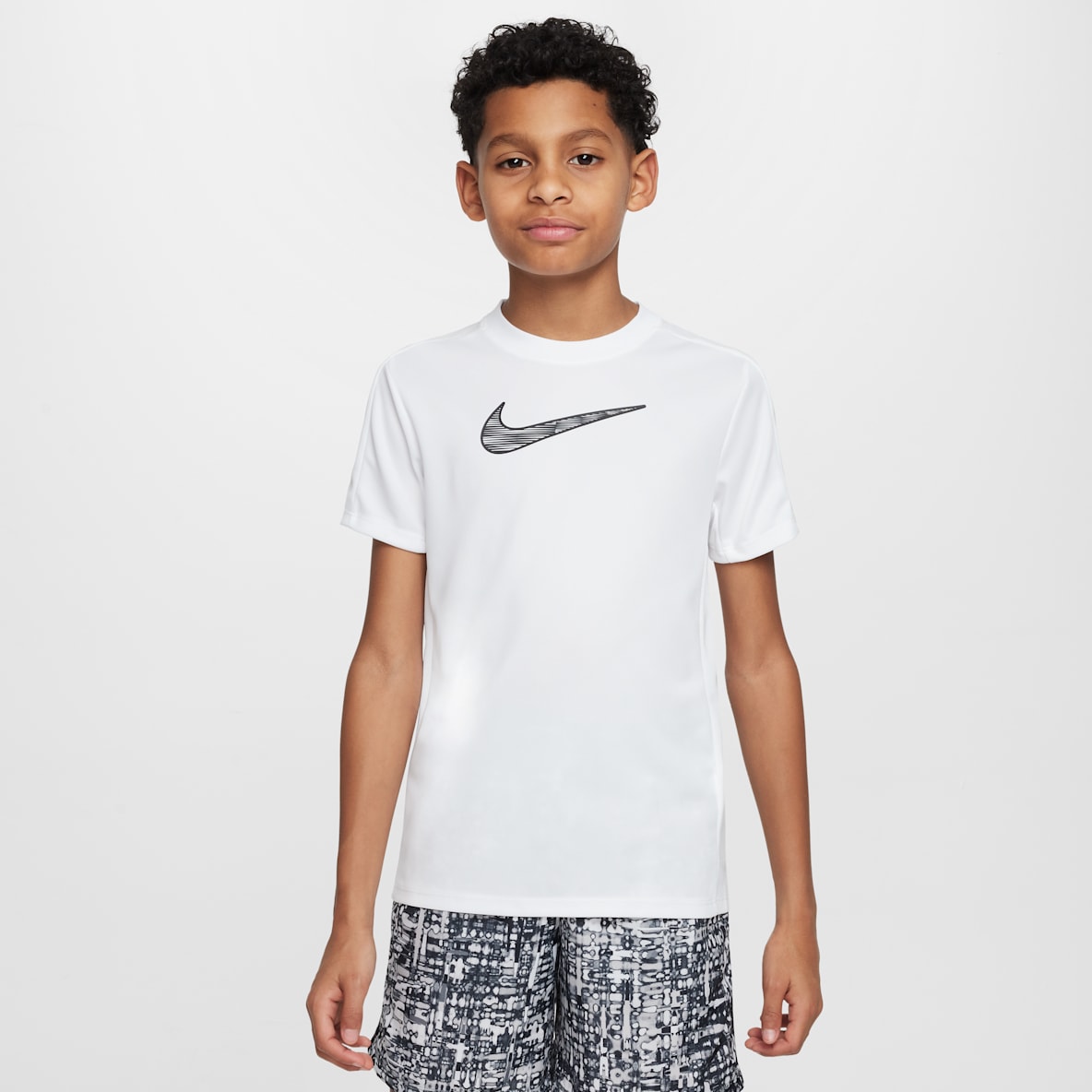 Nike Trophy23 Big Kids' Dri-FIT Short-Sleeve Top