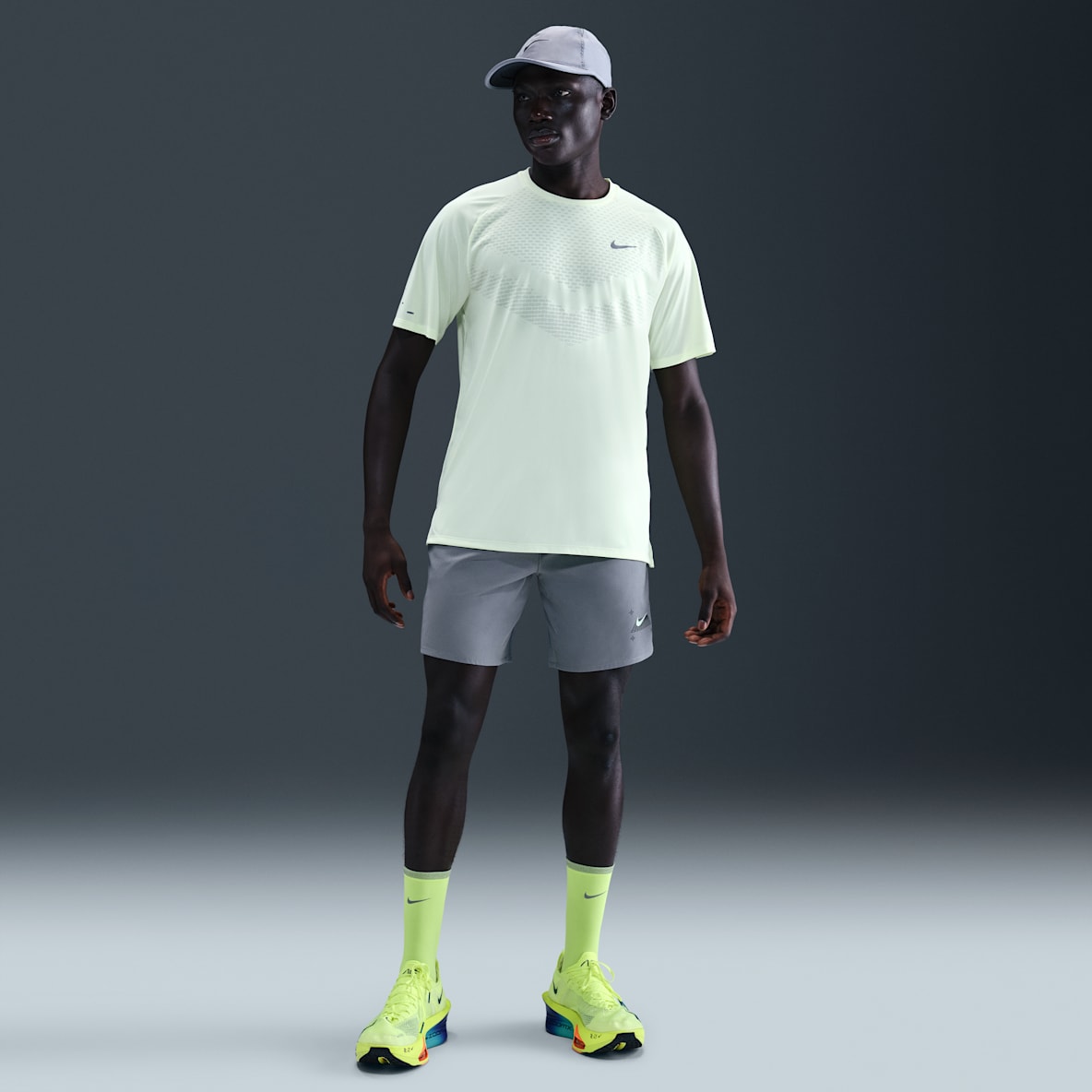 Nike Challenger Nike Challenger Fôret shorts til herre (18 cm)
