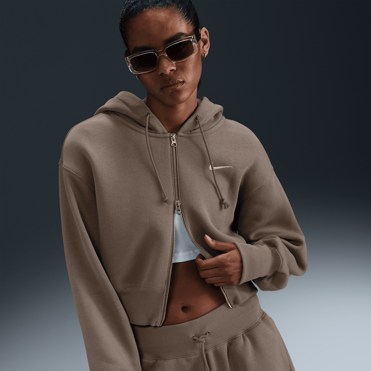 Nike Sportswear Phoenix Fleece Nike Sportswear Phoenix Fleece Women's Loose Cropped Full-Zip Hoodie