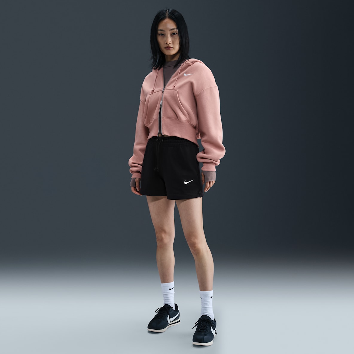 Nike Sportswear Phoenix Fleece Nike Sportswear Phoenix Fleece 女款毛圈布中腰 4" 短褲
