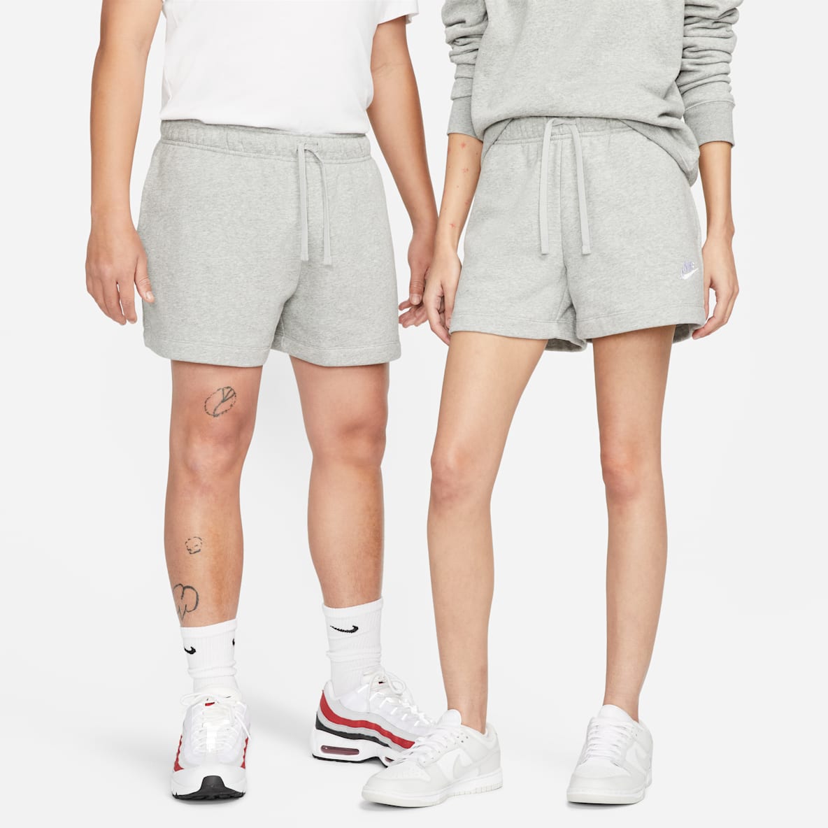 Nike Sportswear Club Fleece Nike Sportswear Club Fleece Women's Mid-Rise Shorts
