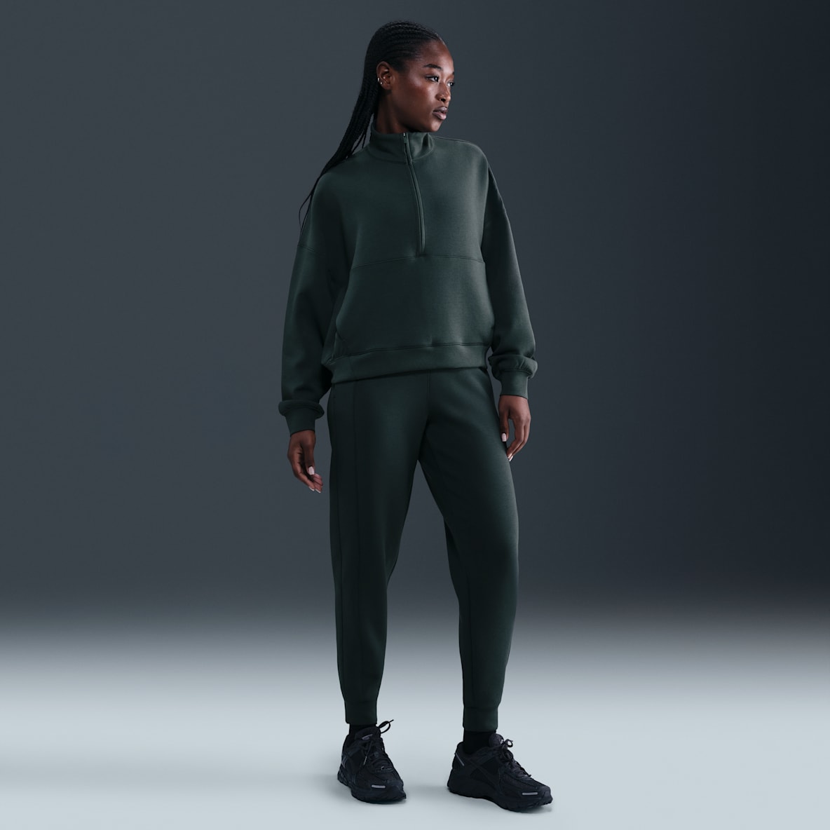 Nike 24.7 ImpossiblySoft Nike 24.7 ImpossiblySoft Women's Dri-FIT Mid-Rise Joggers