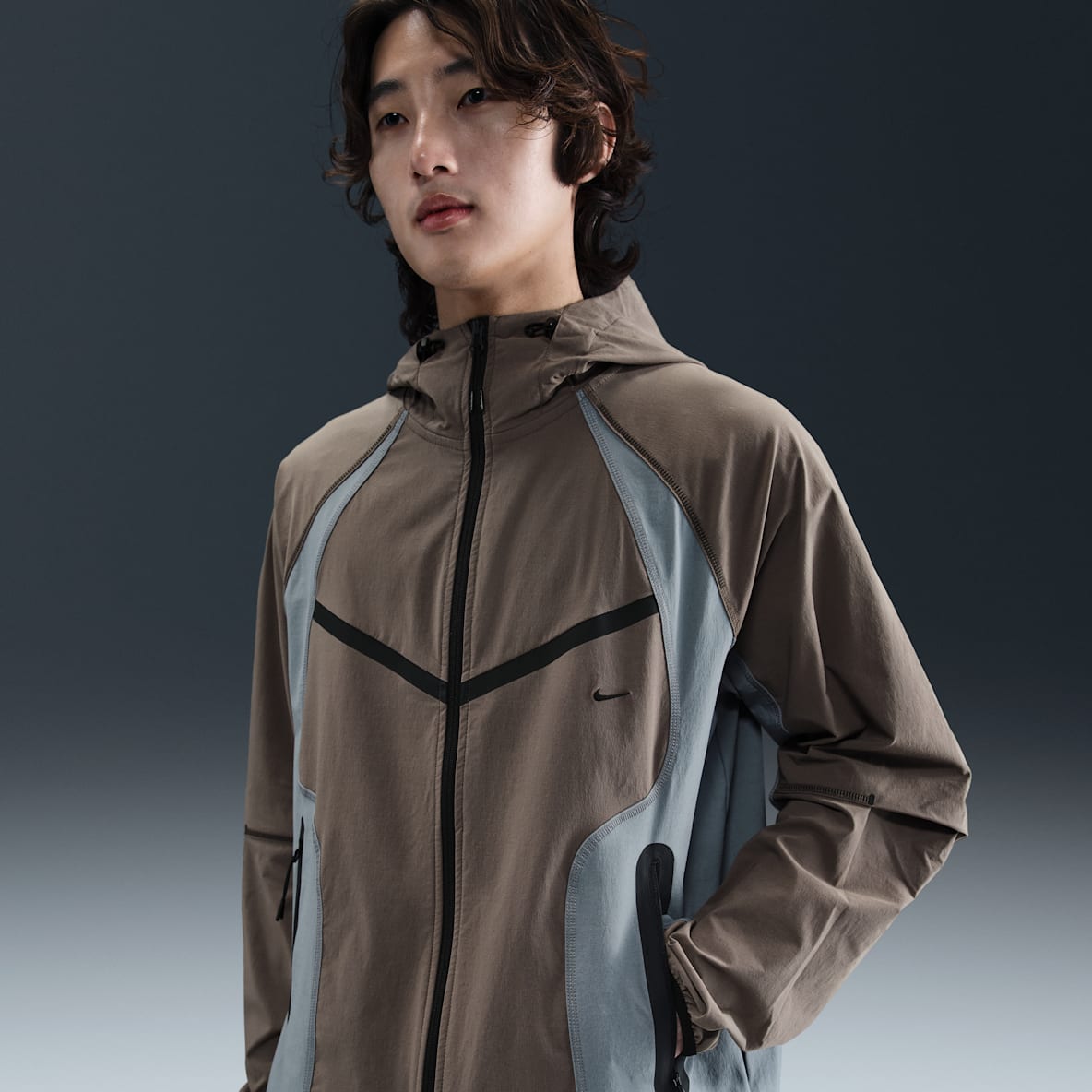 Nike Tech Nike Tech Men's Dri-FIT Woven Colour-Block Loose Oversized Jacket
