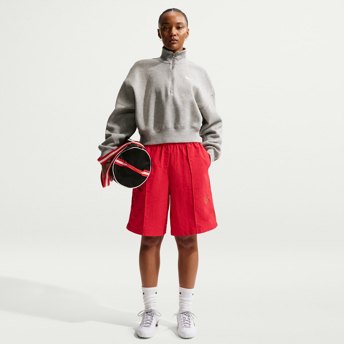 Nike Sportswear Women's High-Waisted 23cm (approx.) Woven Shorts