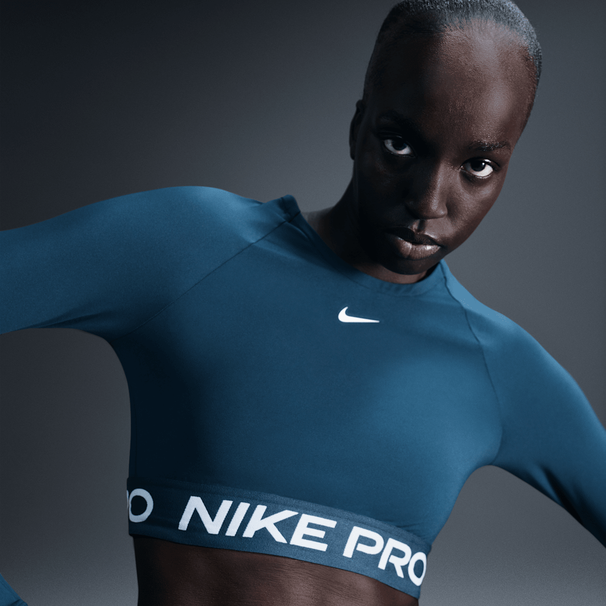 Nike Pro Nike Pro Women's Dri-FIT Cropped Long-Sleeve Top