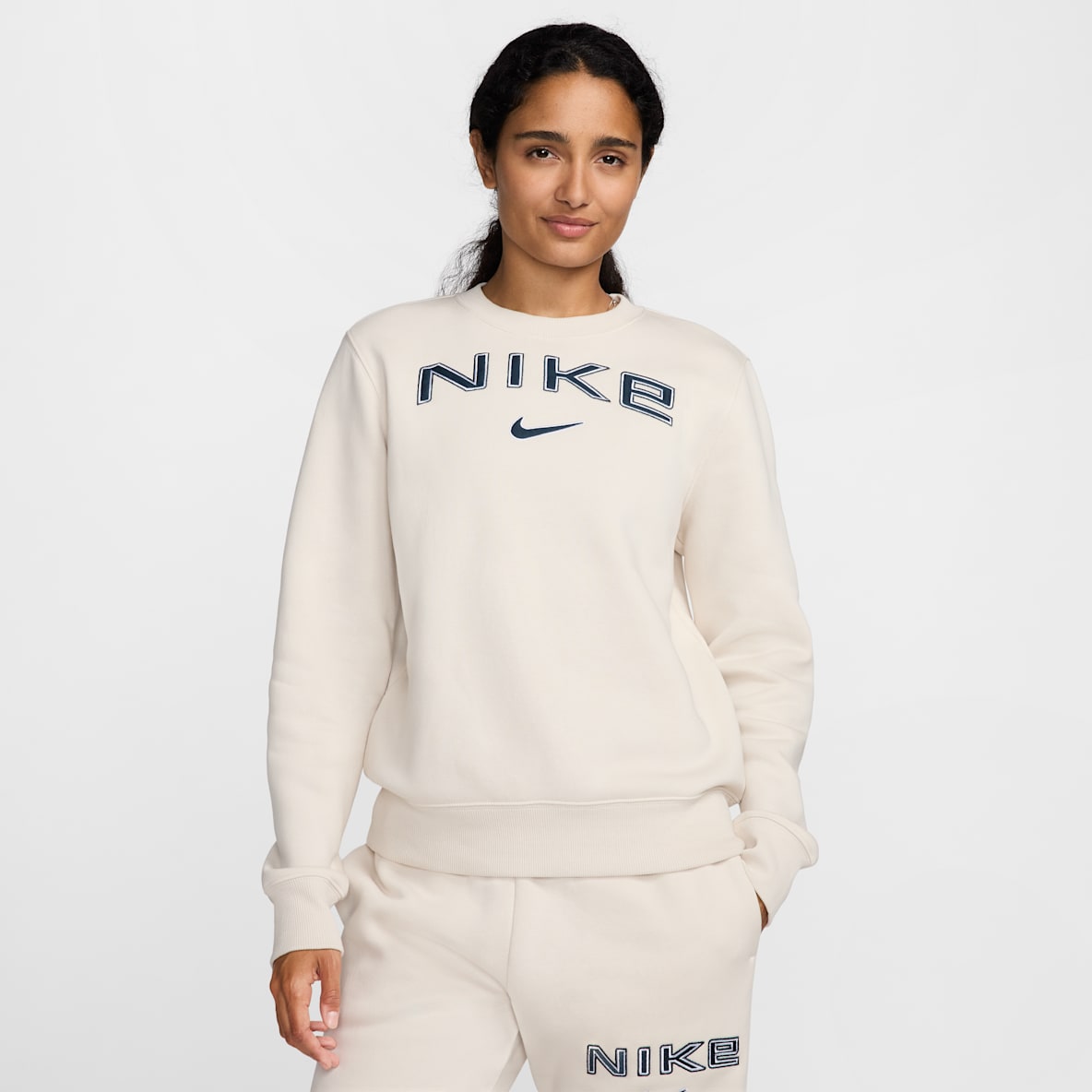 Nike Sportswear Phoenix Fleece Sudadera de cuello redondo con logotipo para mujer