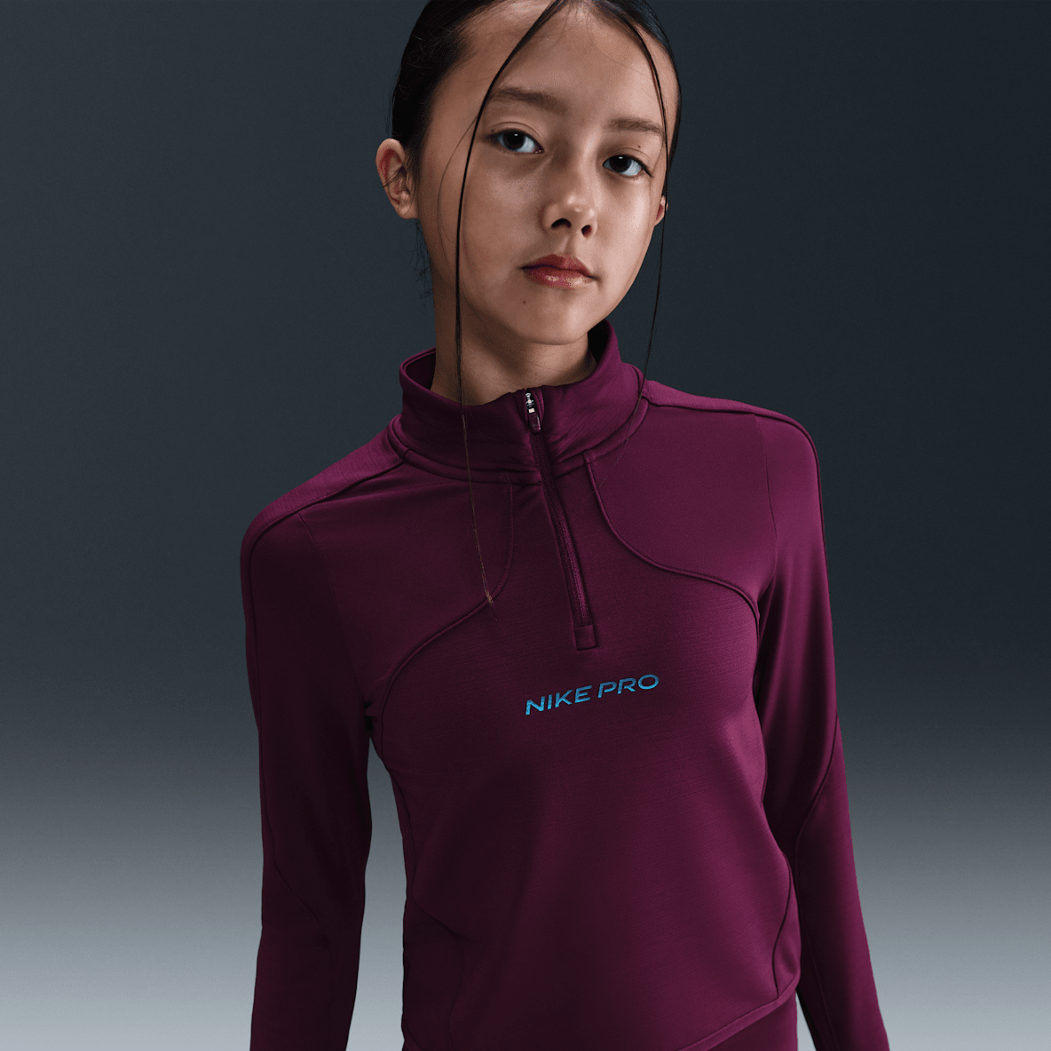 Nike Pro Nike Pro Older Kids' (Girls') Therma-FIT 1/2-Zip Long-Sleeve Top