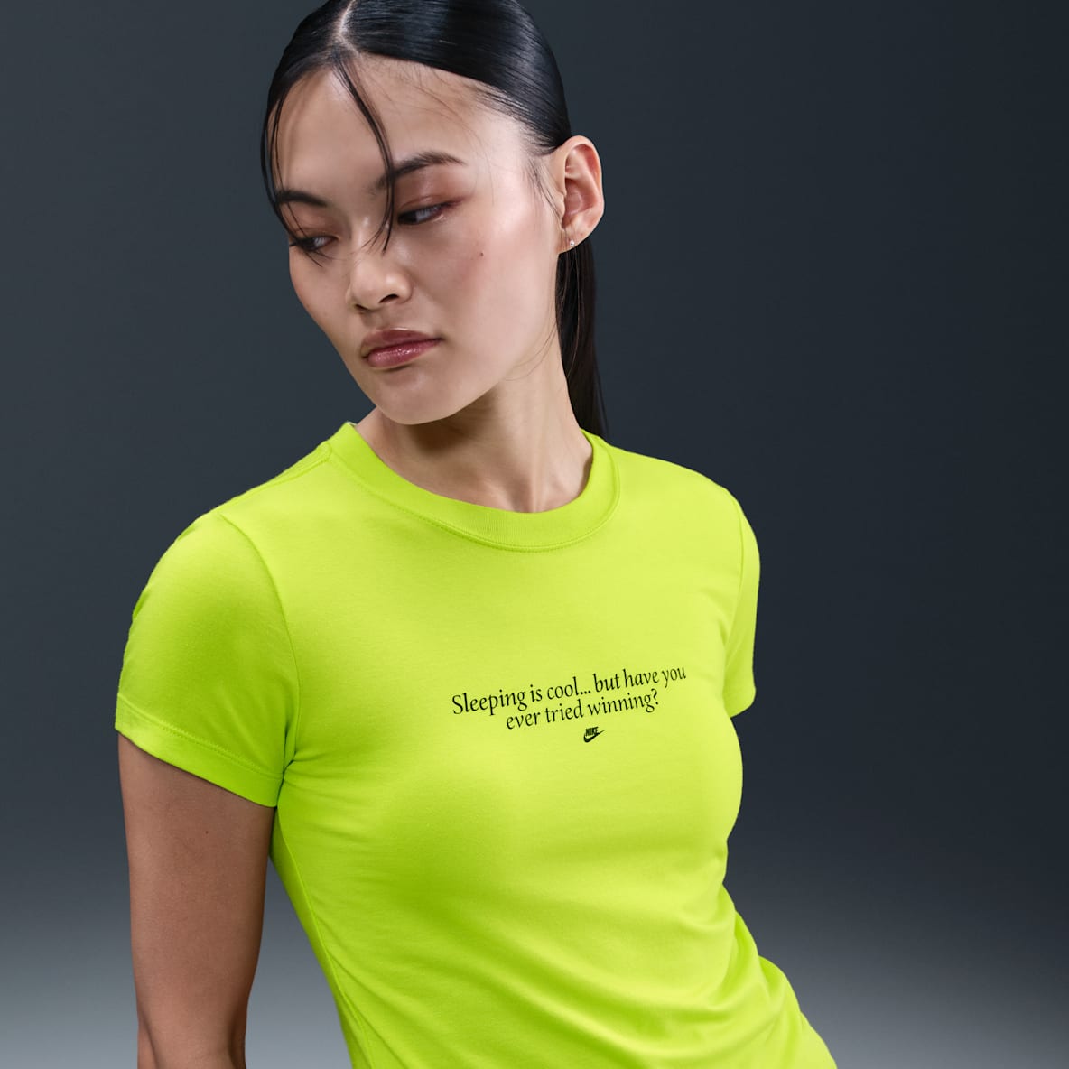 Nike Sportswear Chill Knit Nike Sportswear Chill Knit Women's Slim T-Shirt