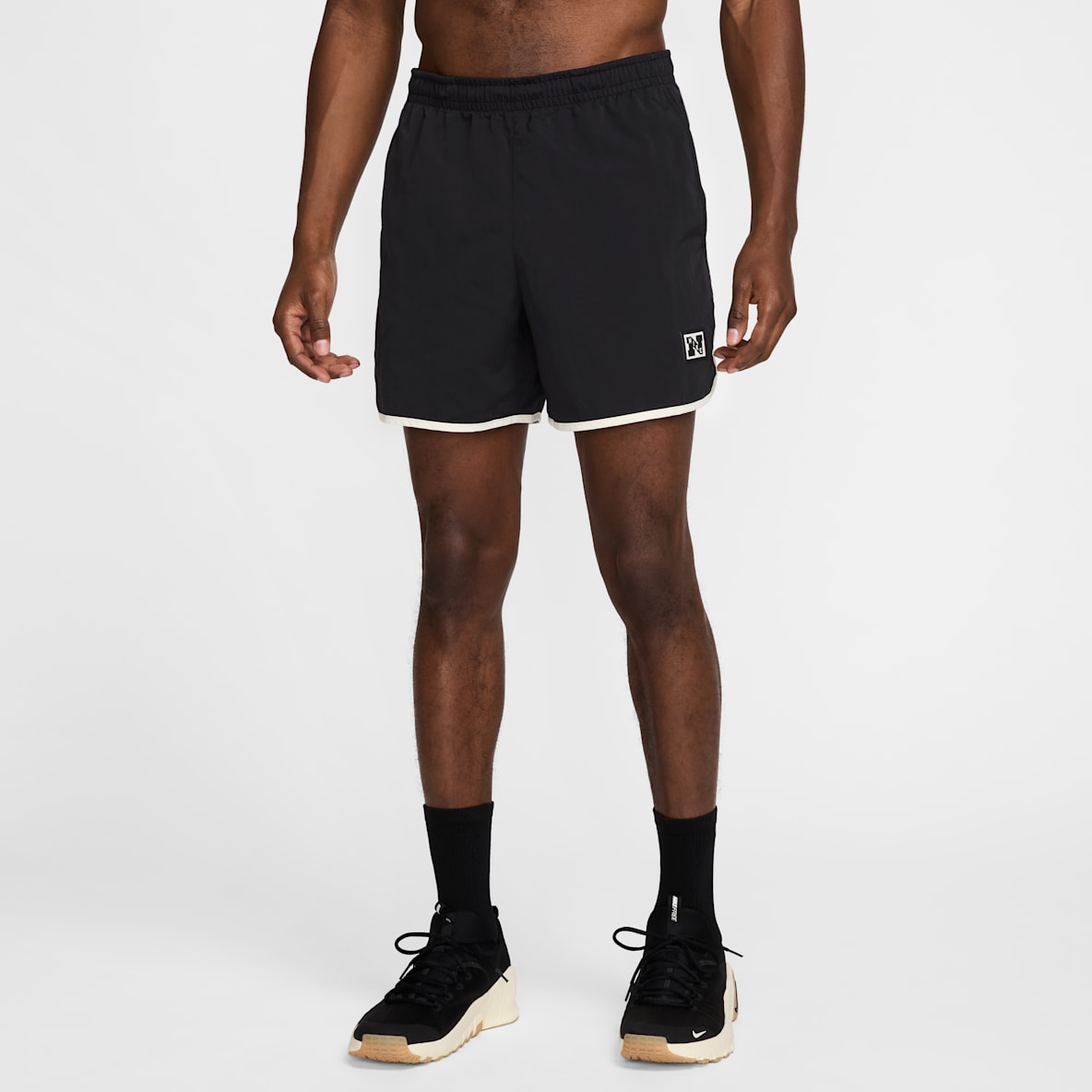 Nike Gym Heritage Nike Gym Heritage Dri-FIT treningsshorts uten fôr til herre (13 cm)