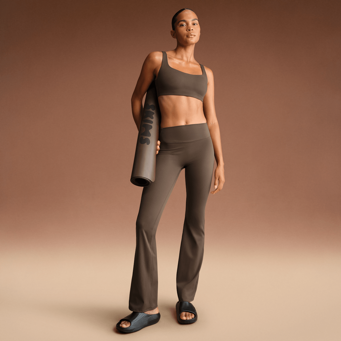 NikeSKIMS Matte NikeSKIMS Matte Women's High-Waisted Slim Flared Leggings