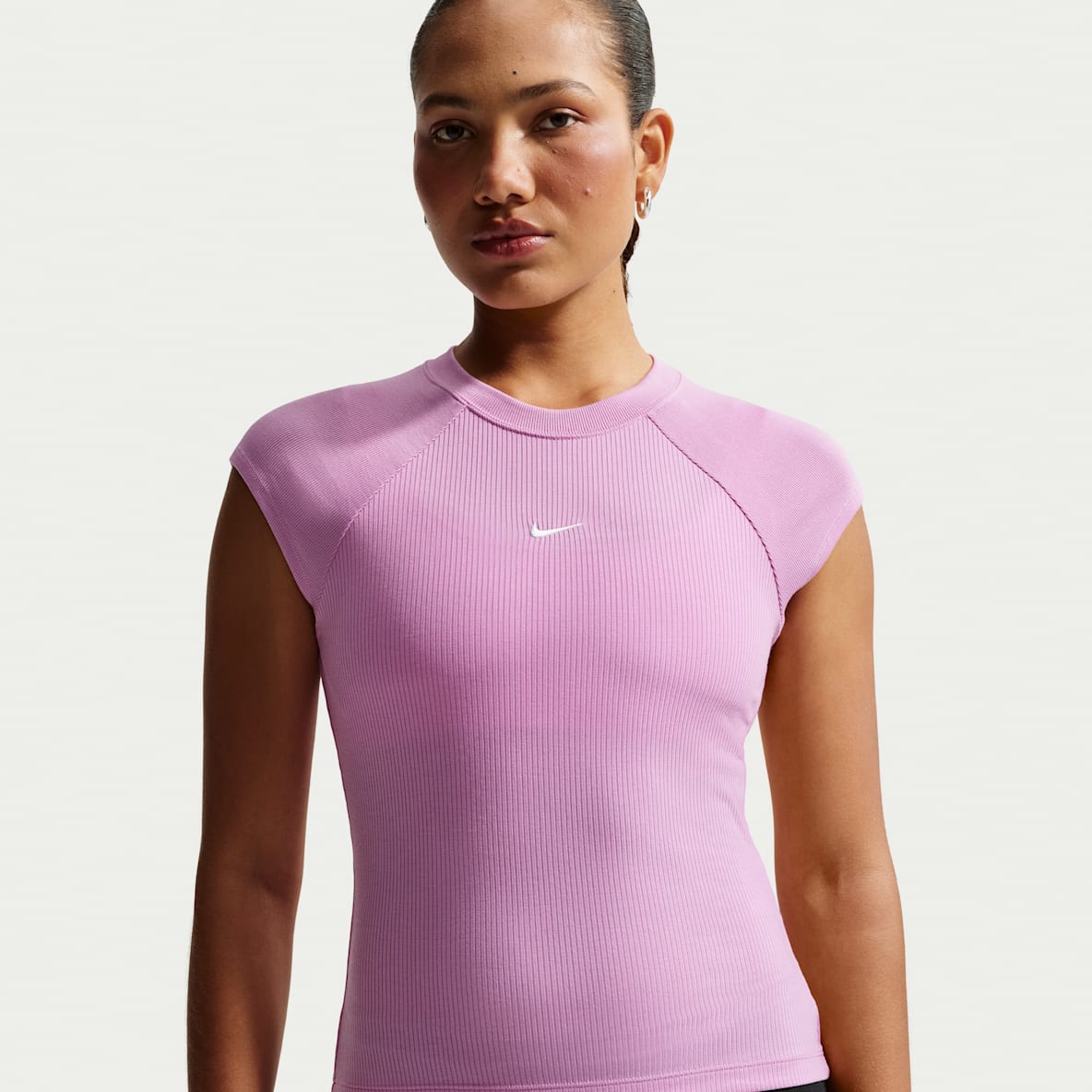 Nike Sportswear Chill Knit Women's Tight Short-Sleeve Ribbed Top
