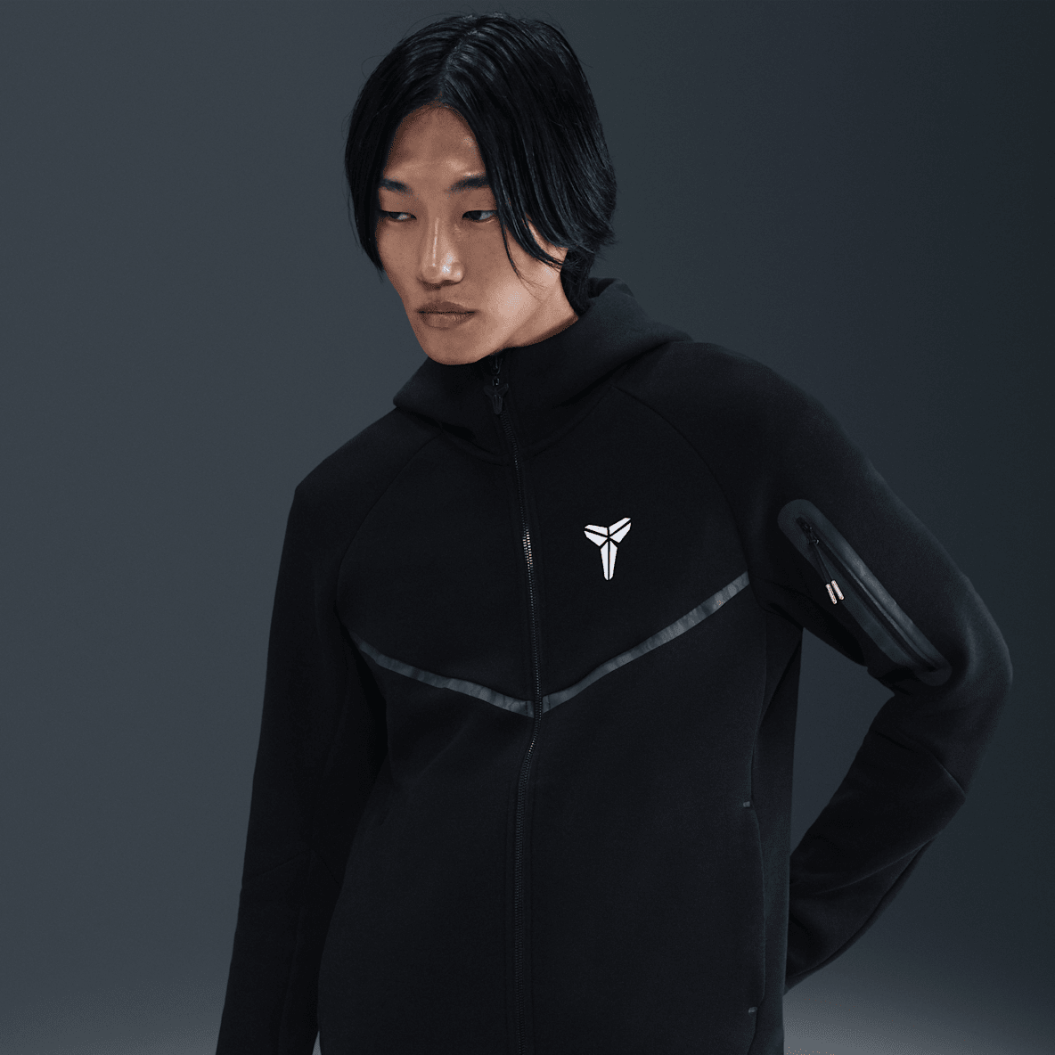 Kobe Kobe 男款 Tech Fleece 全長式拉鍊 Windrunner 外套