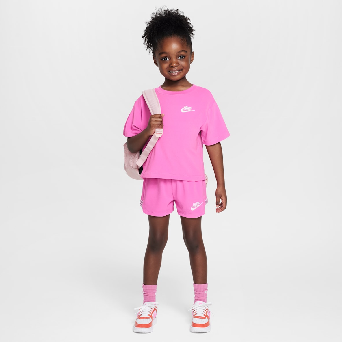 Nike Conjunto de 2 piezas de felpa tipo toalla "Let's Roll" para niños talla pequeña
