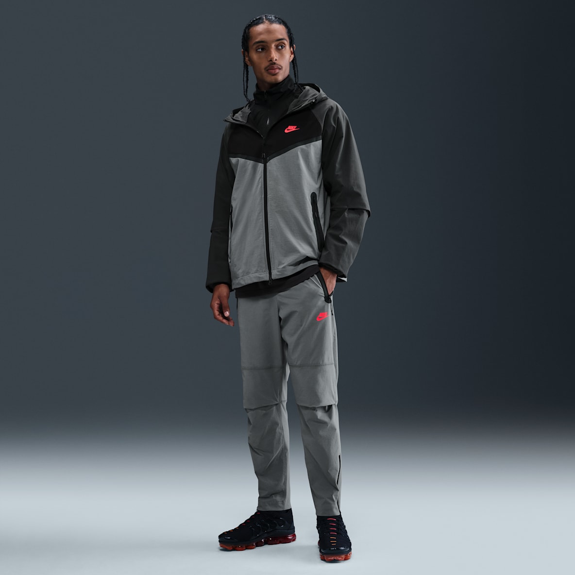 Nike Tech Nike Tech Men's Woven Open-Hem Trousers