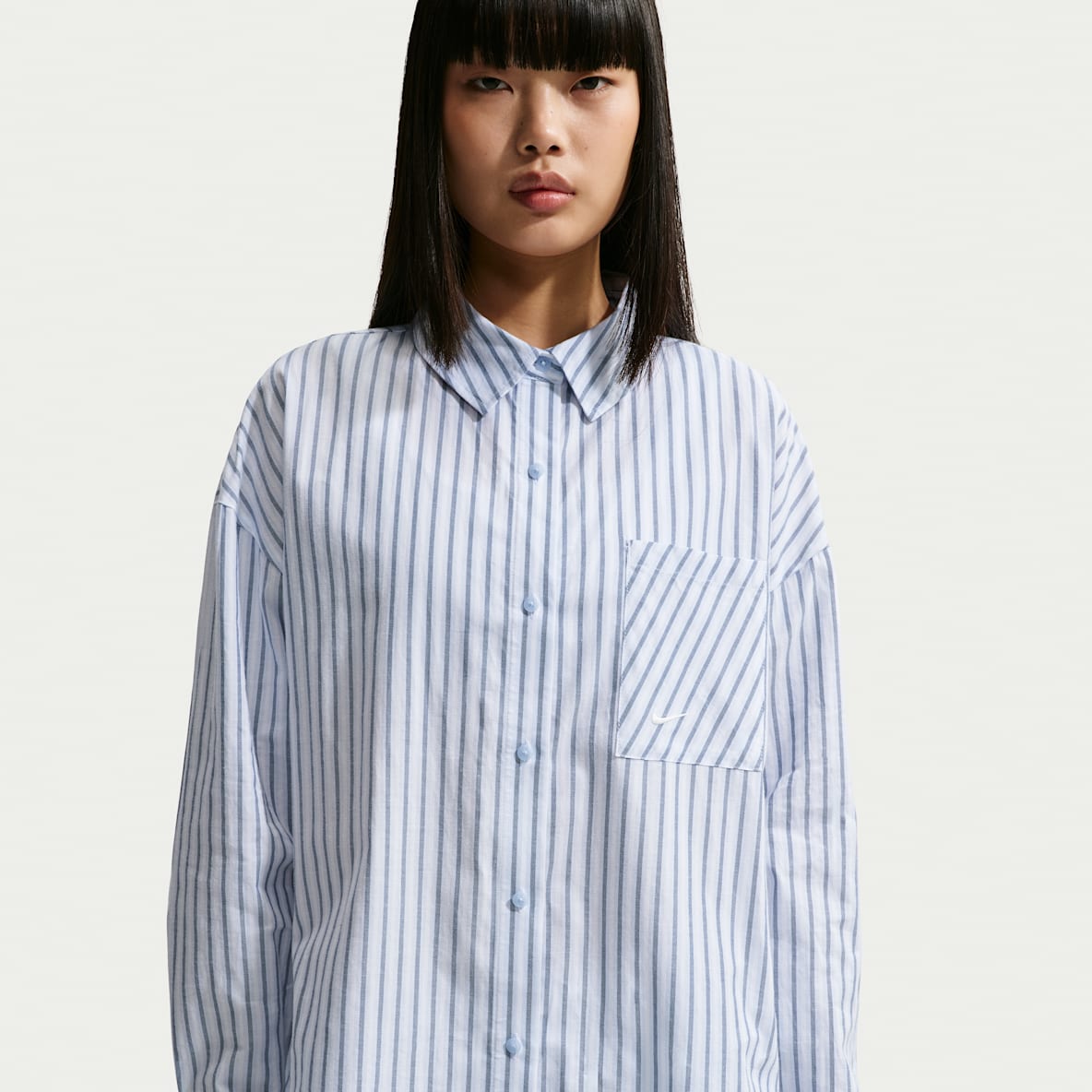 Nike Sportswear Chill Poplin Nike Sportswear Chill Poplin Women's Oversized Woven Long-Sleeve Striped Top
