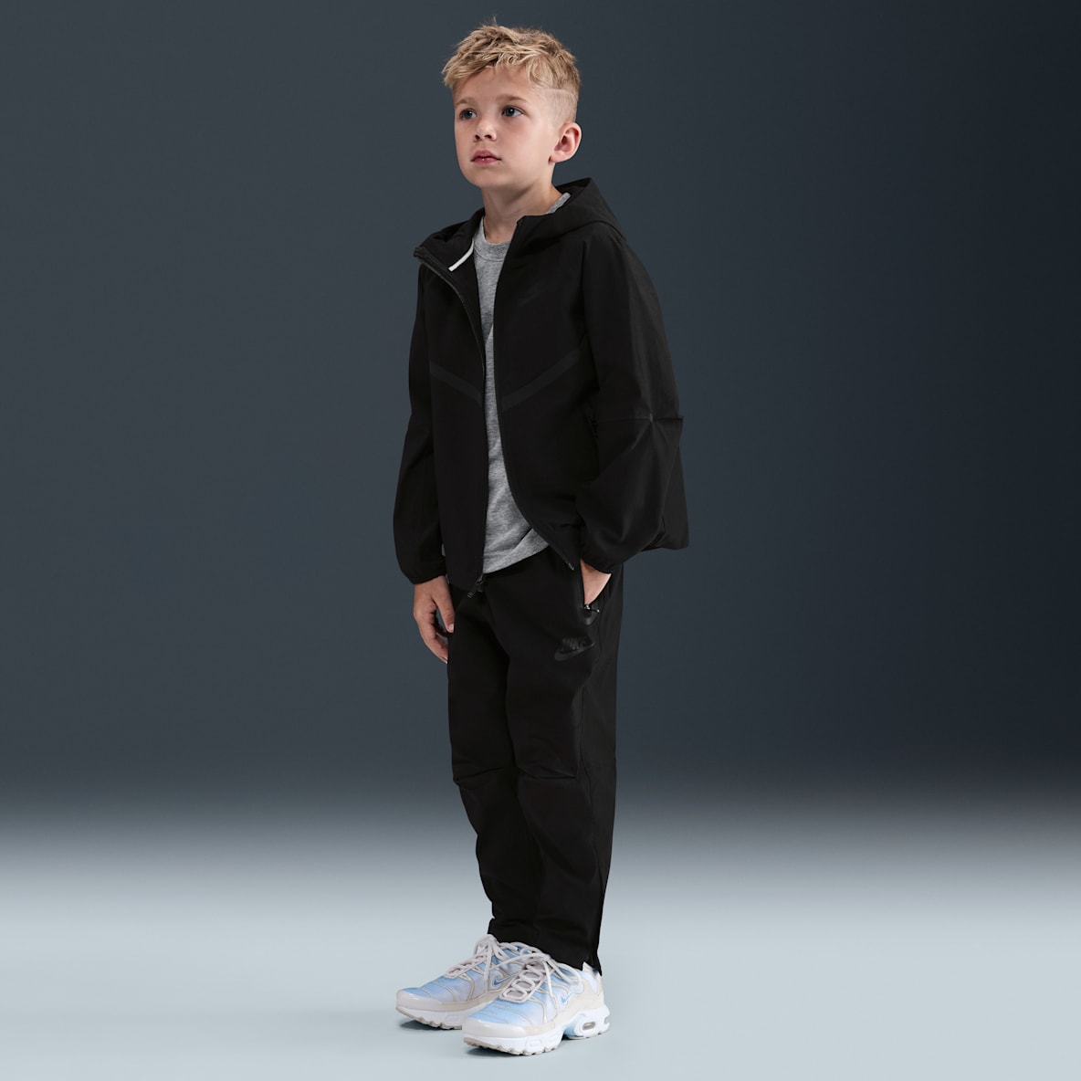 Nike Dri-FIT Nike Dri-FIT Younger Kids' 2-Piece Full-Zip Tech Woven Set