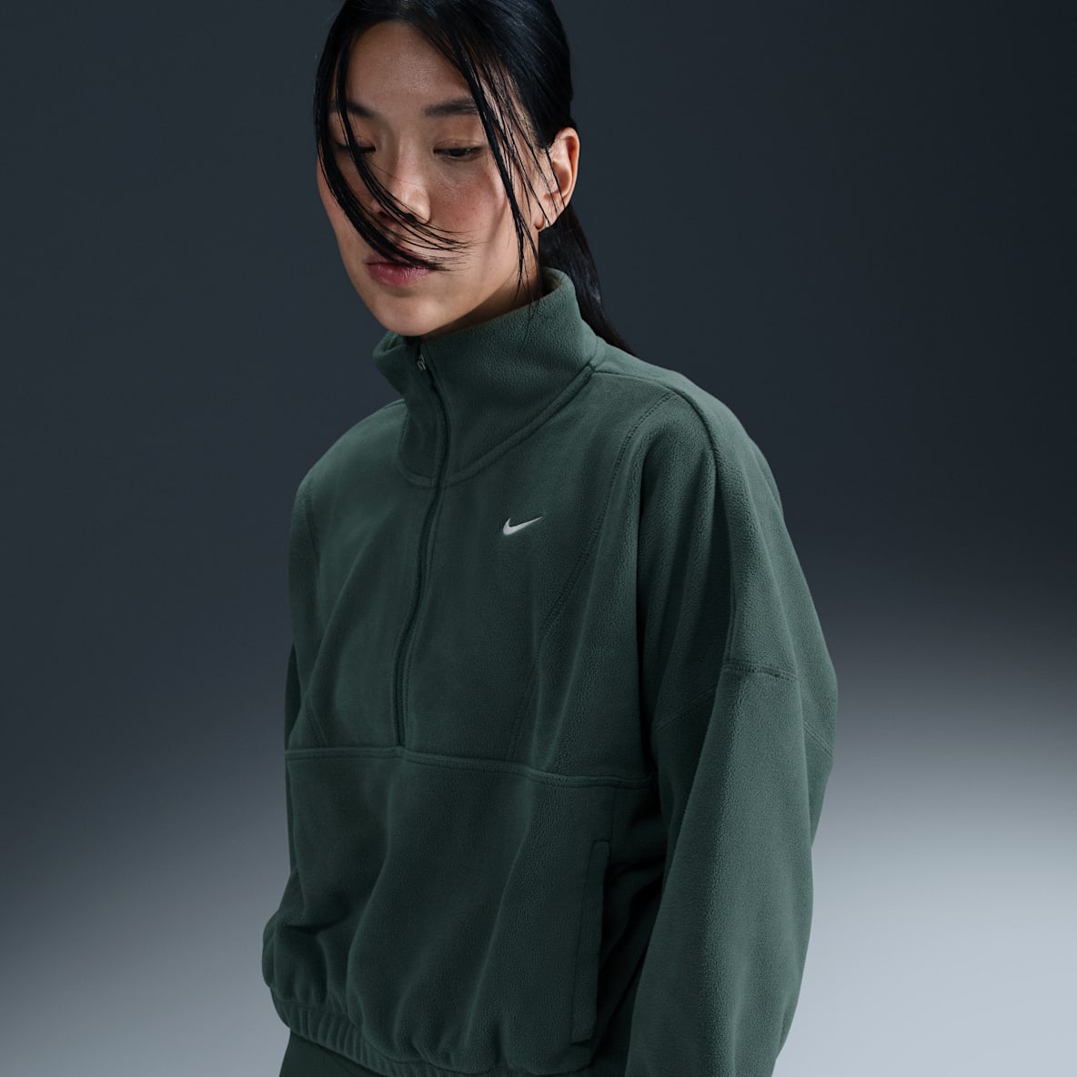 나이키 원 나이키 원 여성 써마 핏 오버사이즈 하프집 플리스 탑