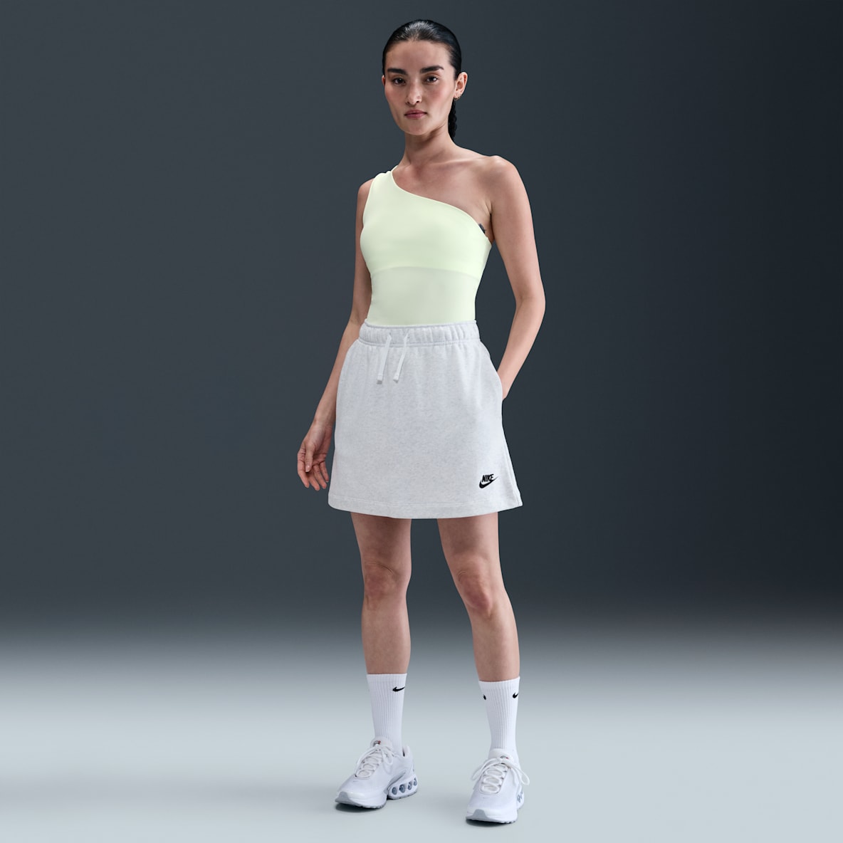 나이키 스포츠웨어 클럽 플리스 여성 미드라이즈 스커트