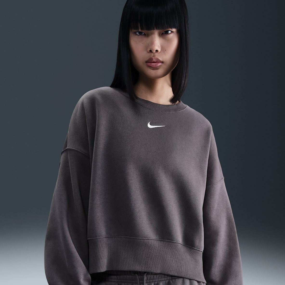 Nike Sportswear Phoenix Fleece Nike Sportswear Phoenix Fleece Women's Over-Oversized Crew-Neck Sweatshirt