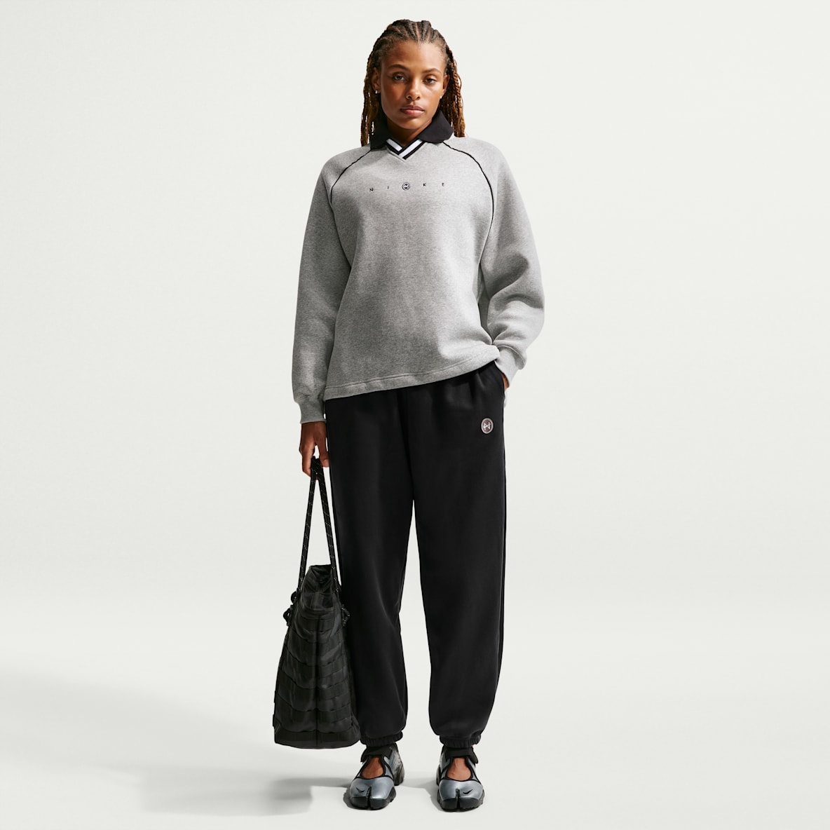 Nike Sportswear Phoenix Fleece Pants con gráfico de tiro alto oversized para mujer
