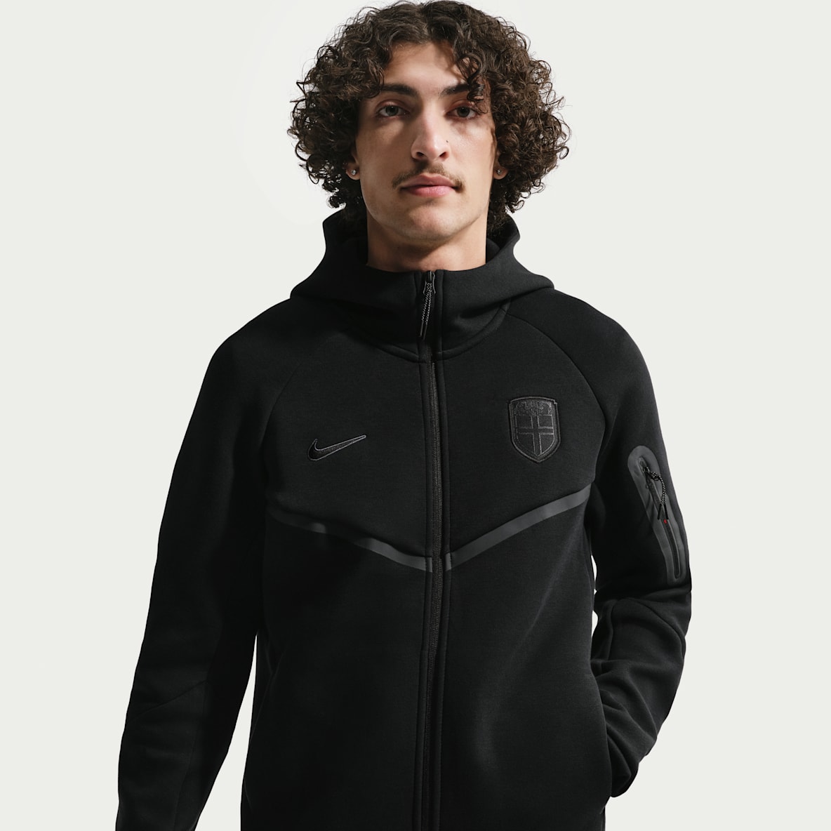 Norway Tech Fleece Windrunner Męska piłkarska bluza z kapturem i zamkiem na całej długości Nike