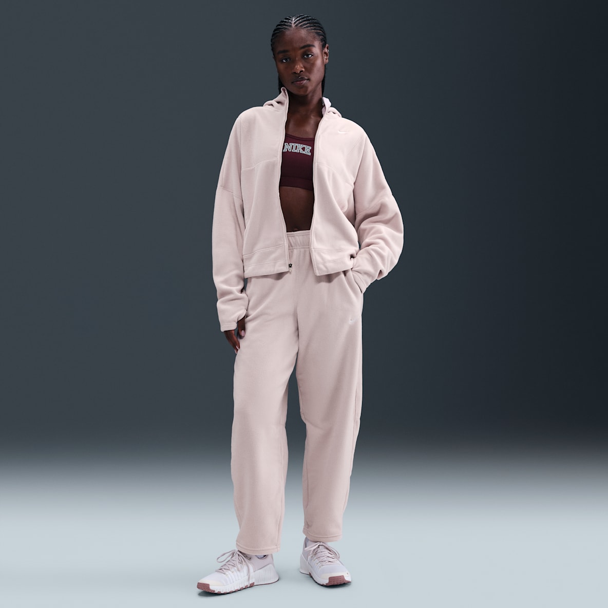 Nike One Nike One Women's Therma-FIT Mid-Rise Fleece Pants