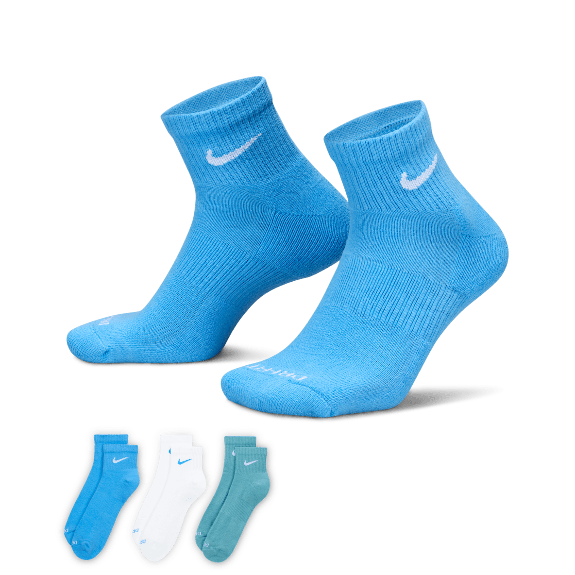 Nike Everyday Plus Cushioned Nike Everyday Plus Cushioned Training Ankle Socks (3 Pairs)