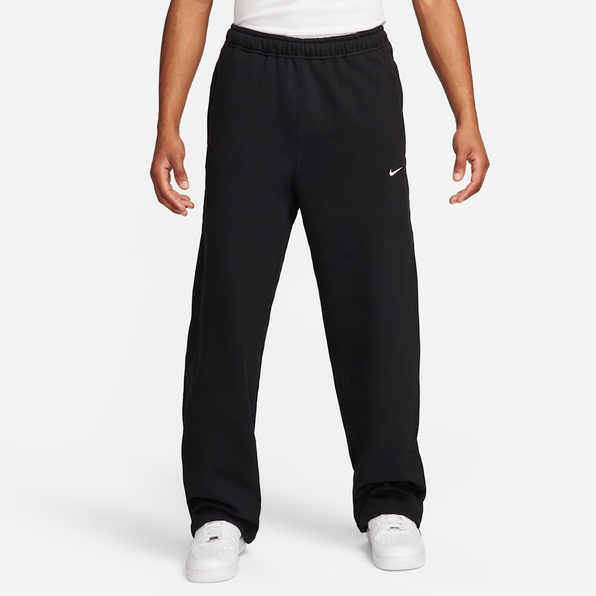 Nike Solo Swoosh Nike Solo Swoosh Pants de tejido Fleece con dobladillo abierto para hombre