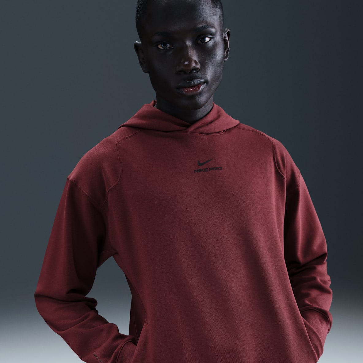 Nike Pro Nike Pro Hoodie de treino de camada intermédia Dri-FIT para homem