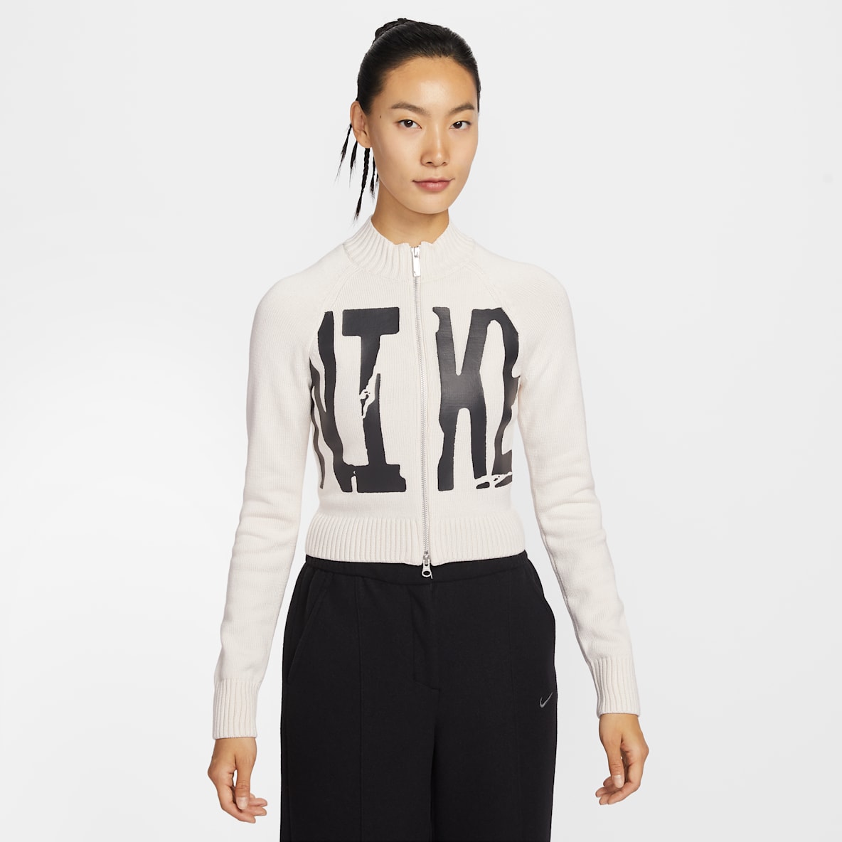 나이키 스포츠웨어 여성 타이트 그래픽 풀집 스웨터