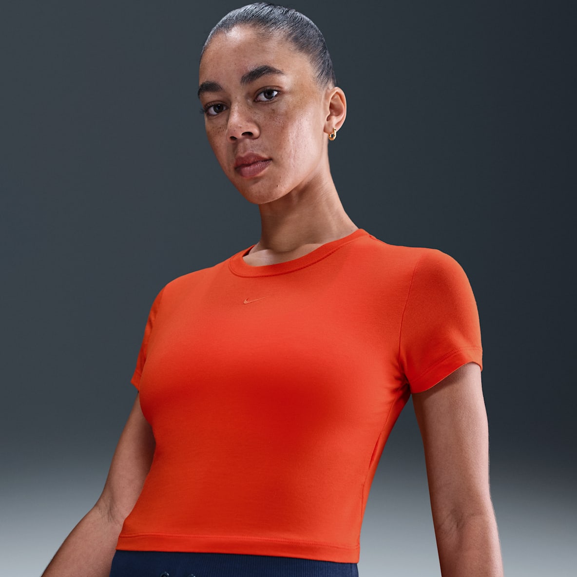 Nike Sportswear Chill Knit Nike Sportswear Chill Knit Women's Cropped T-Shirt