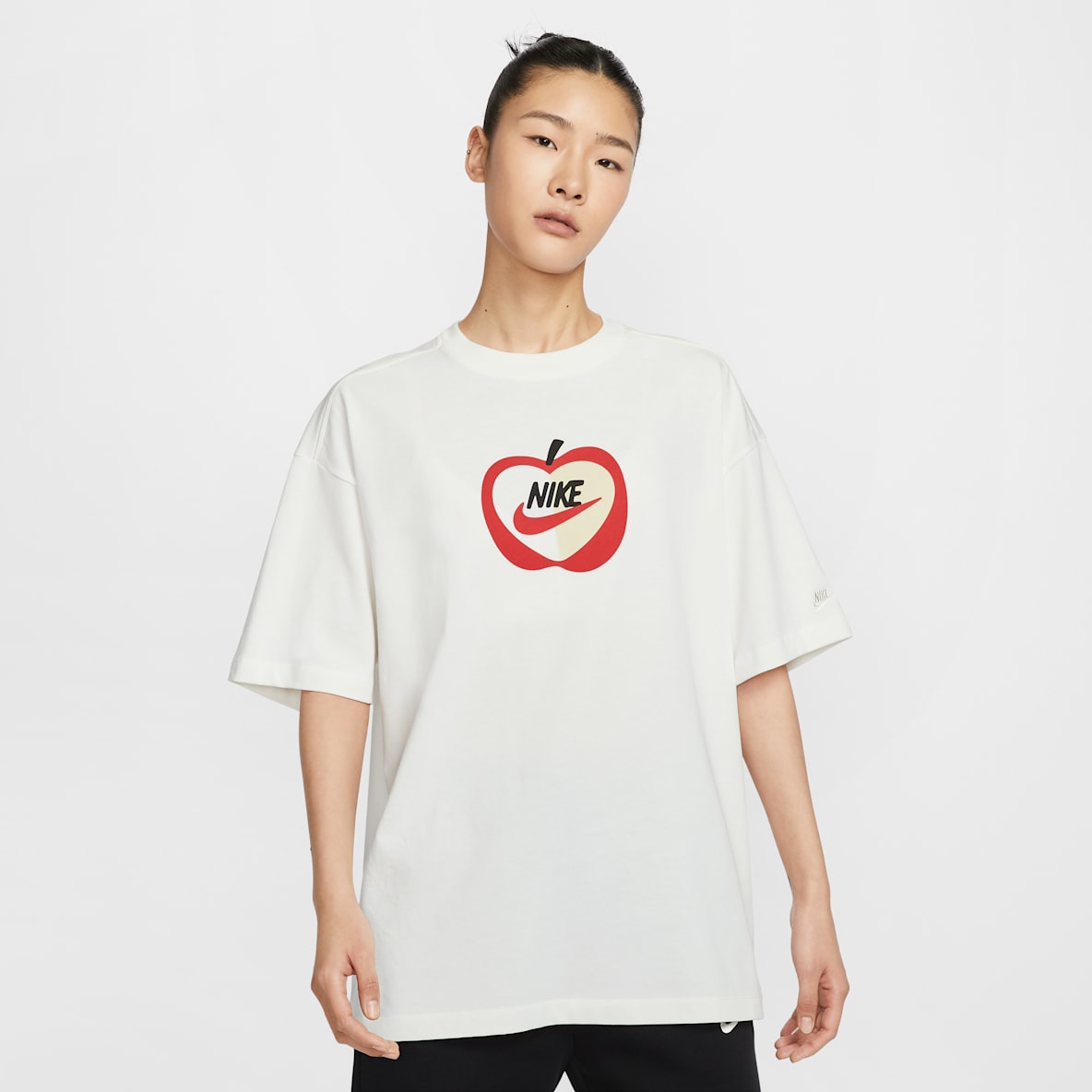 Nike Sportswear Nike Sportswear Women's Oversized T-Shirt