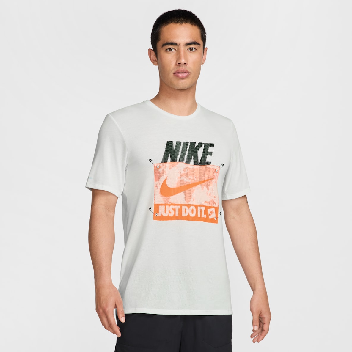 Nike Rise 365 Run Energy Nike Rise 365 Run Energy Men's Dri-FIT Running Short-Sleeve Top