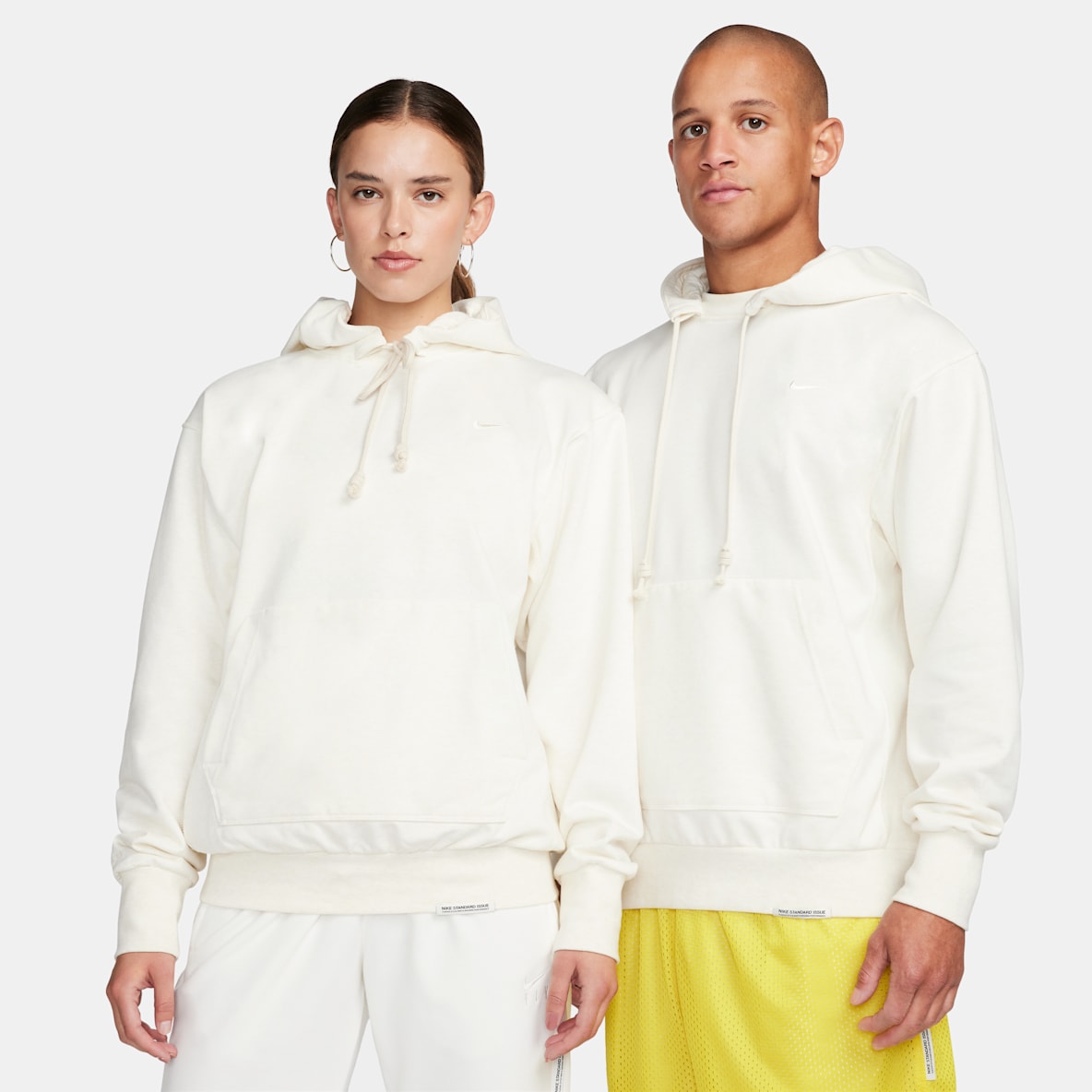 Nike Standard Issue Nike Standard Issue Men's Dri-FIT Pullover Basketball Hoodie