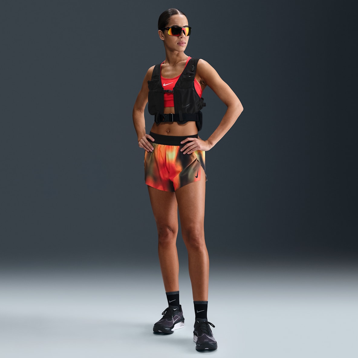 Nike AeroSwift Nike AeroSwift Dri-FIT ADV Laufshorts mit integriertem Slip und Print (Damen)