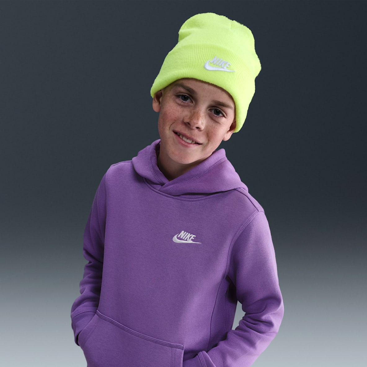 Nike Sportswear Club Nike Sportswear Club Sudadera con gorro sin cierre para niños talla grande