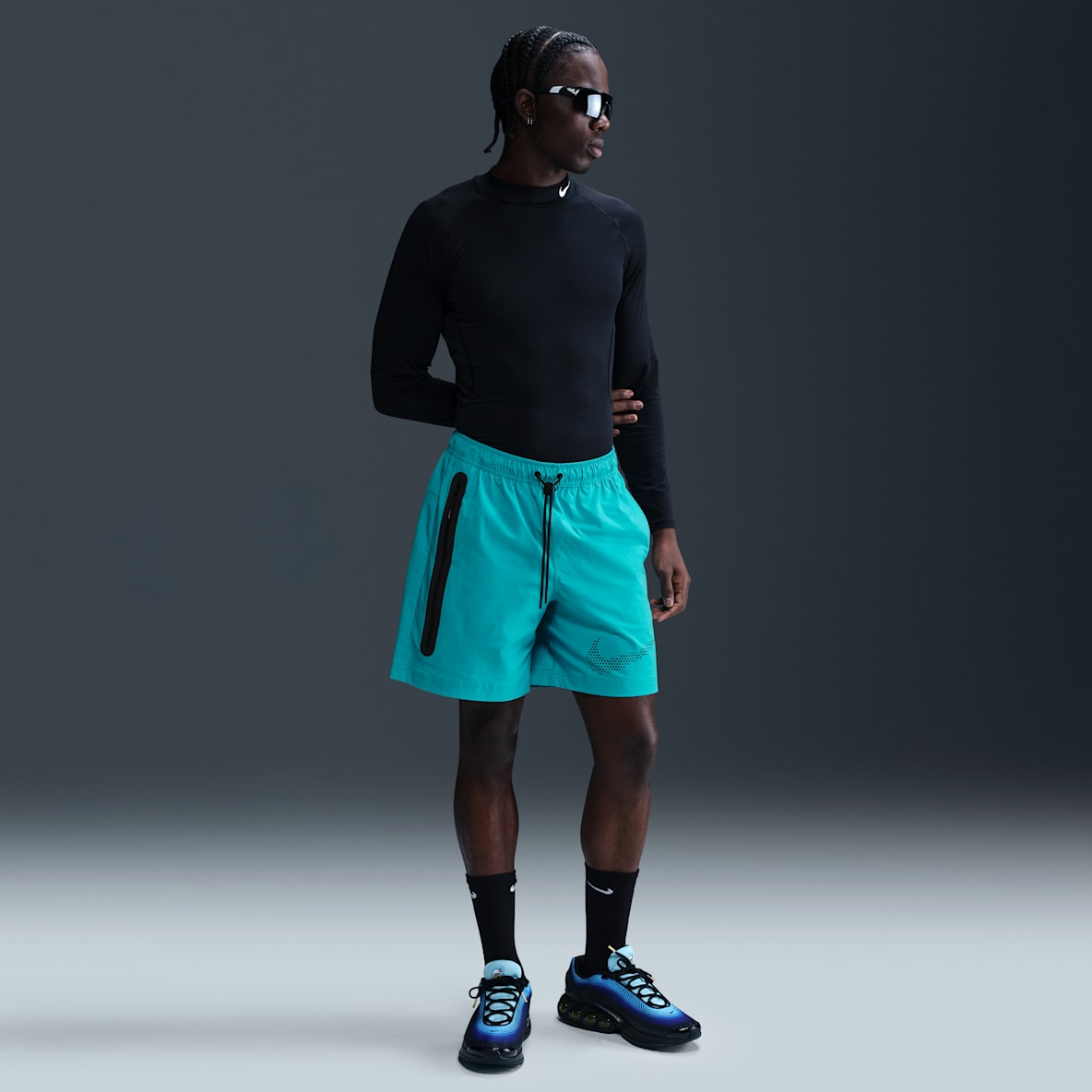 Nike Tech Nike Tech Dokuma Erkek Şortu