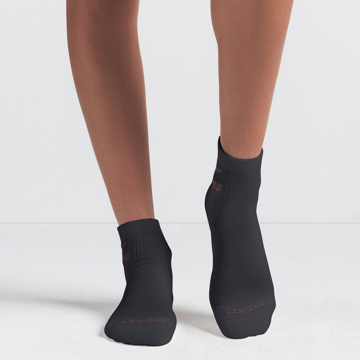 NikeSKIMS Women's Dri-FIT Quarter Socks (3 Pairs)