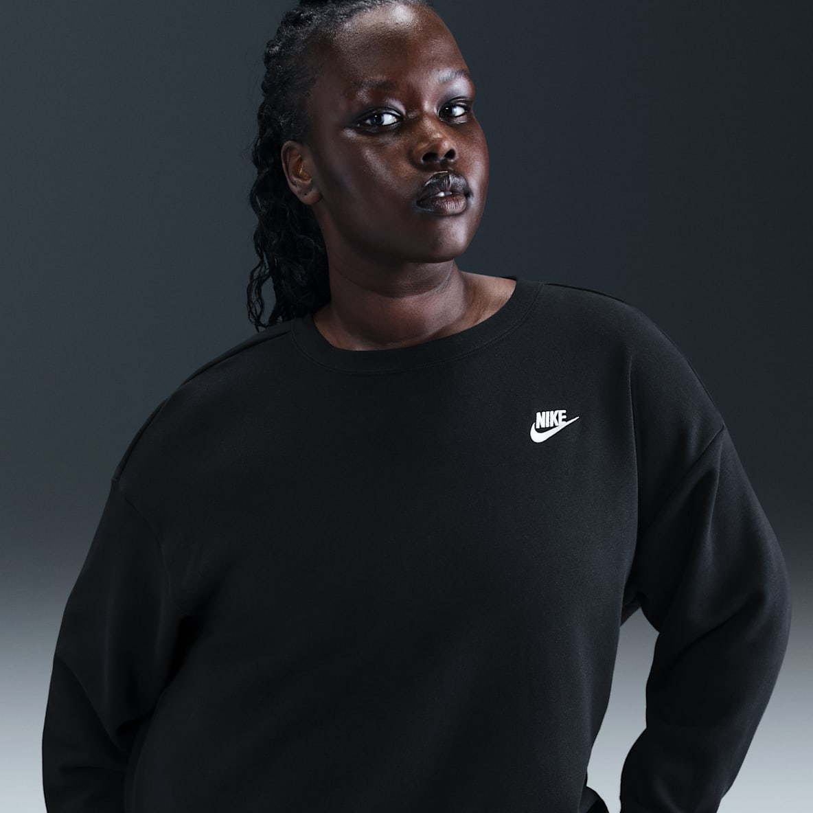 Nike Sportswear Club Fleece Nike Sportswear Club Fleece Women's Loose Crew-Neck Sweatshirt (Plus Size)