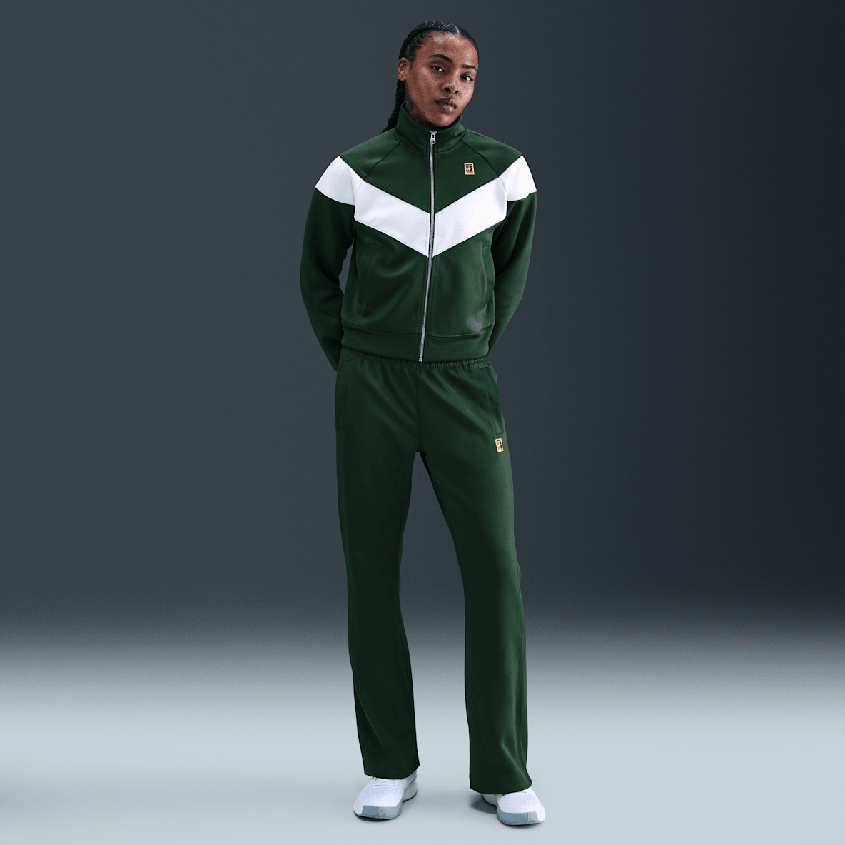NikeCourt Heritage Windrunner Women's Mid-Rise Tennis Pants